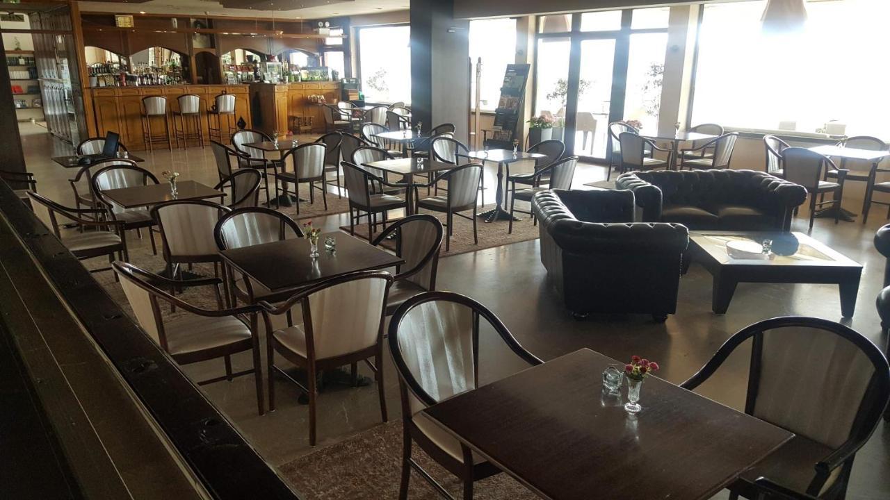 Plotini Hotel Dhidhimotikhon Bagian luar foto