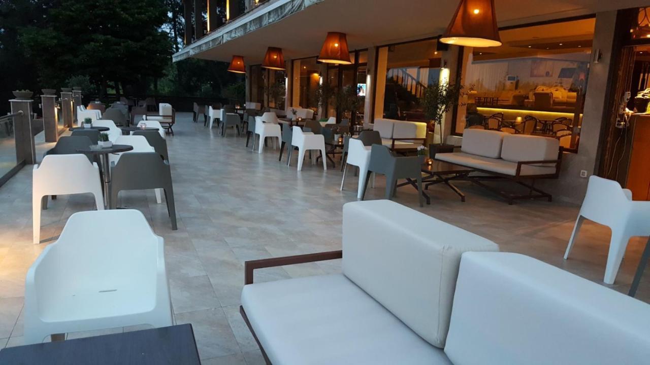 Plotini Hotel Dhidhimotikhon Bagian luar foto