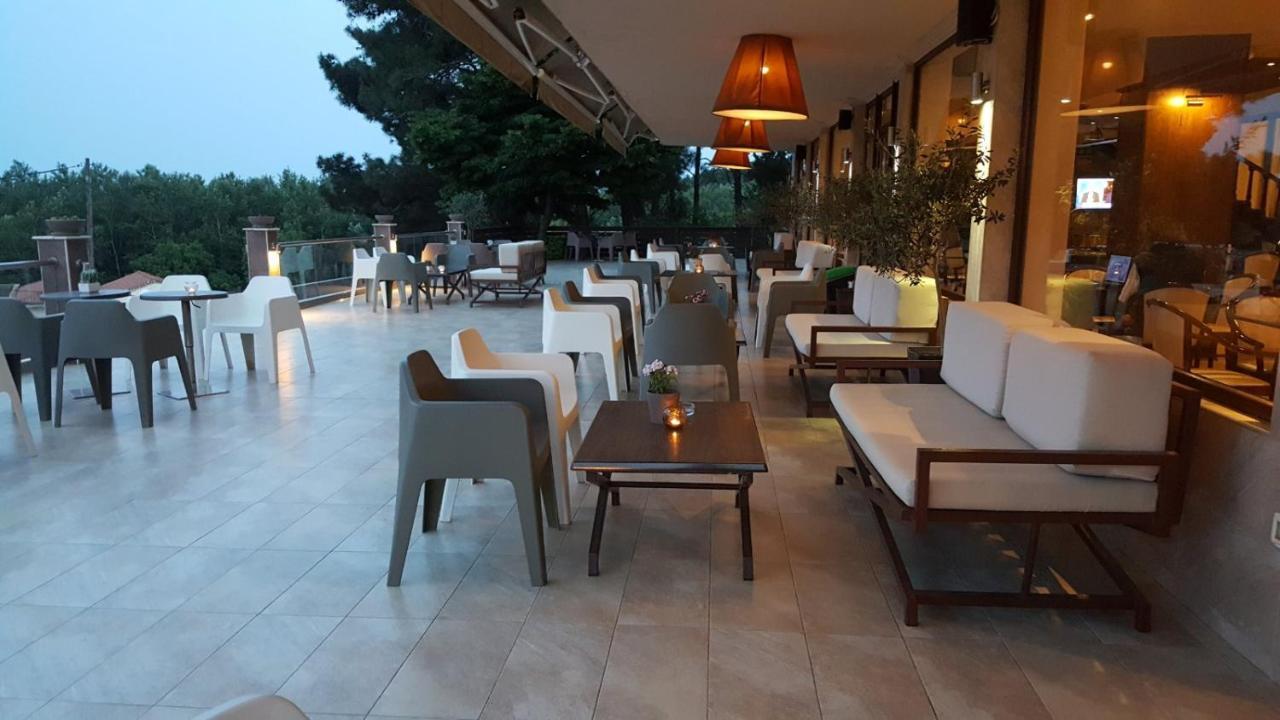 Plotini Hotel Dhidhimotikhon Bagian luar foto