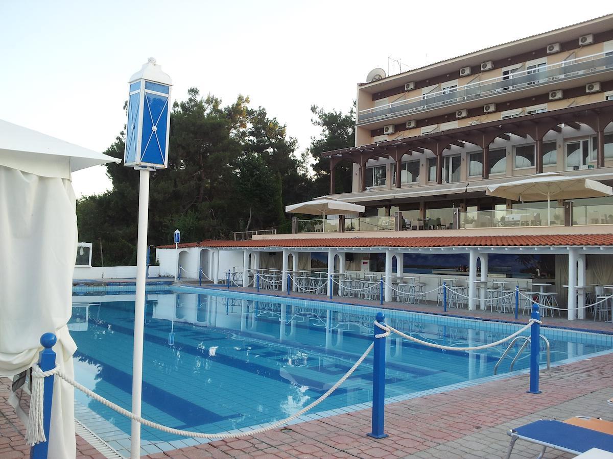 Plotini Hotel Dhidhimotikhon Bagian luar foto