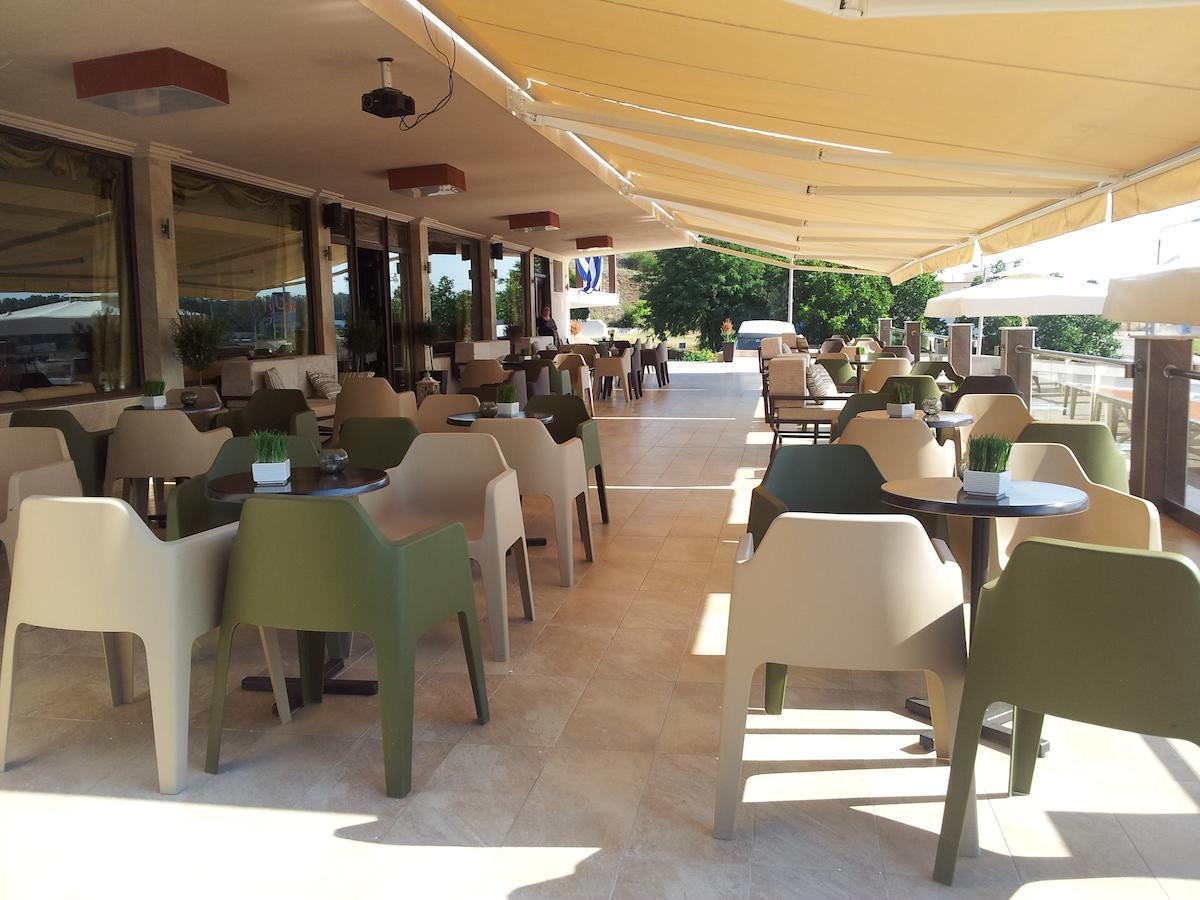 Plotini Hotel Dhidhimotikhon Bagian luar foto
