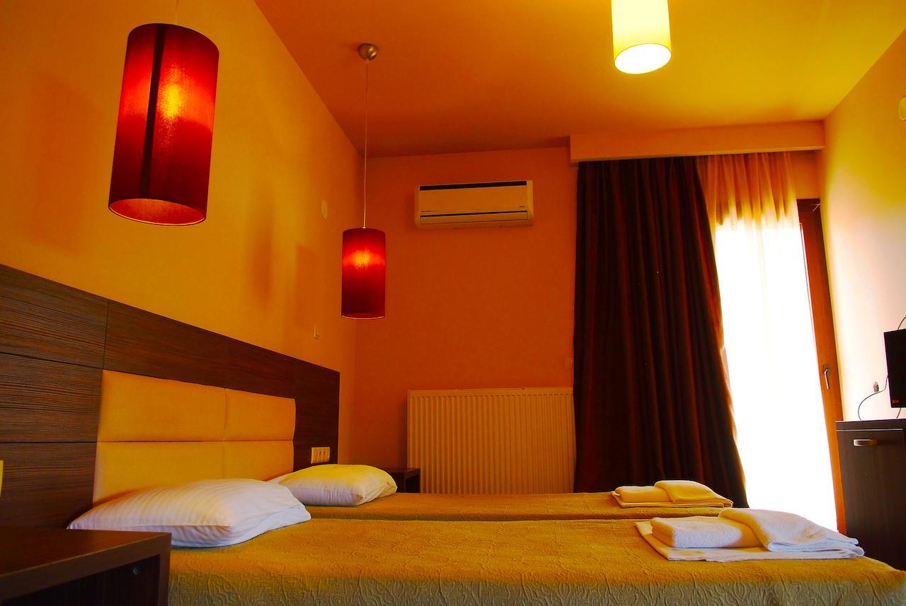 Plotini Hotel Dhidhimotikhon Ruang foto