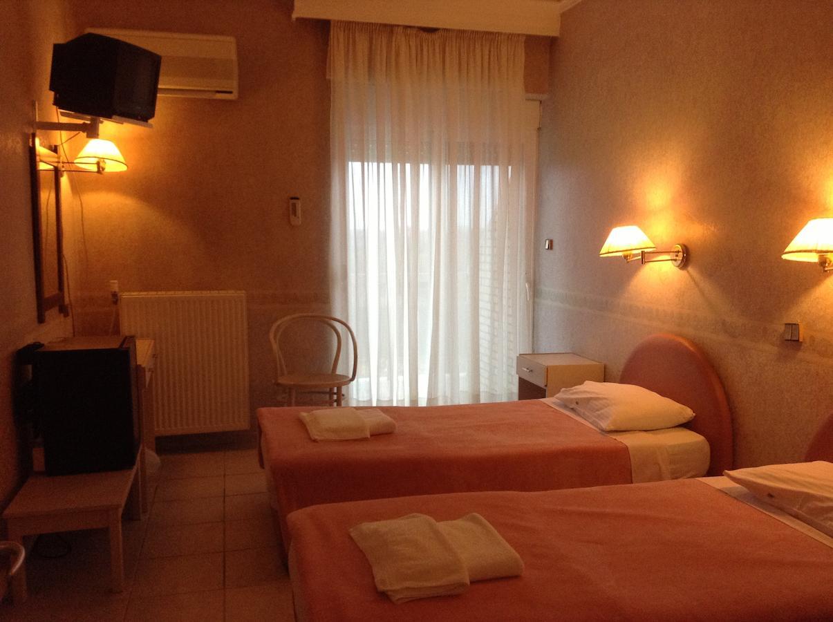 Plotini Hotel Dhidhimotikhon Ruang foto
